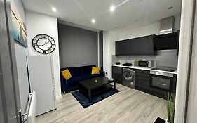 Luxurious 2 Bedroom Flat