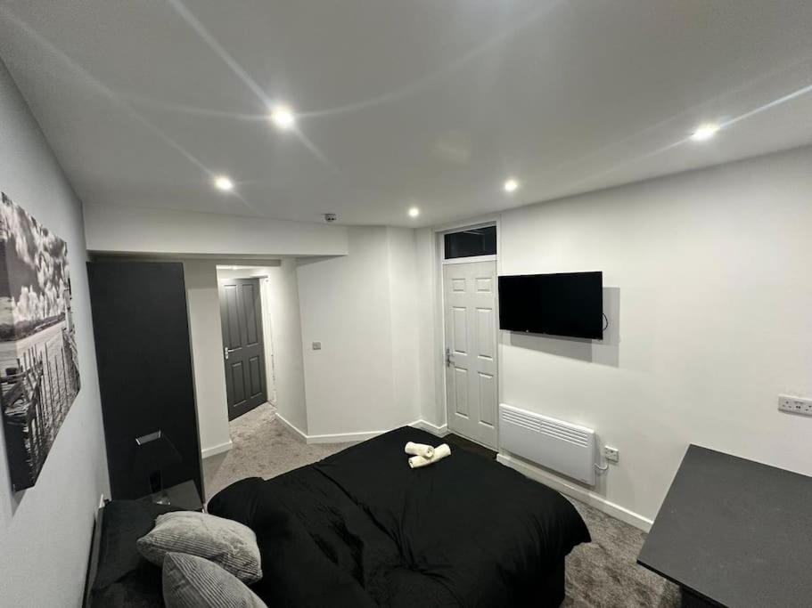 Luxurious 2 Bedroom Flat Beeston Hill Exterior photo
